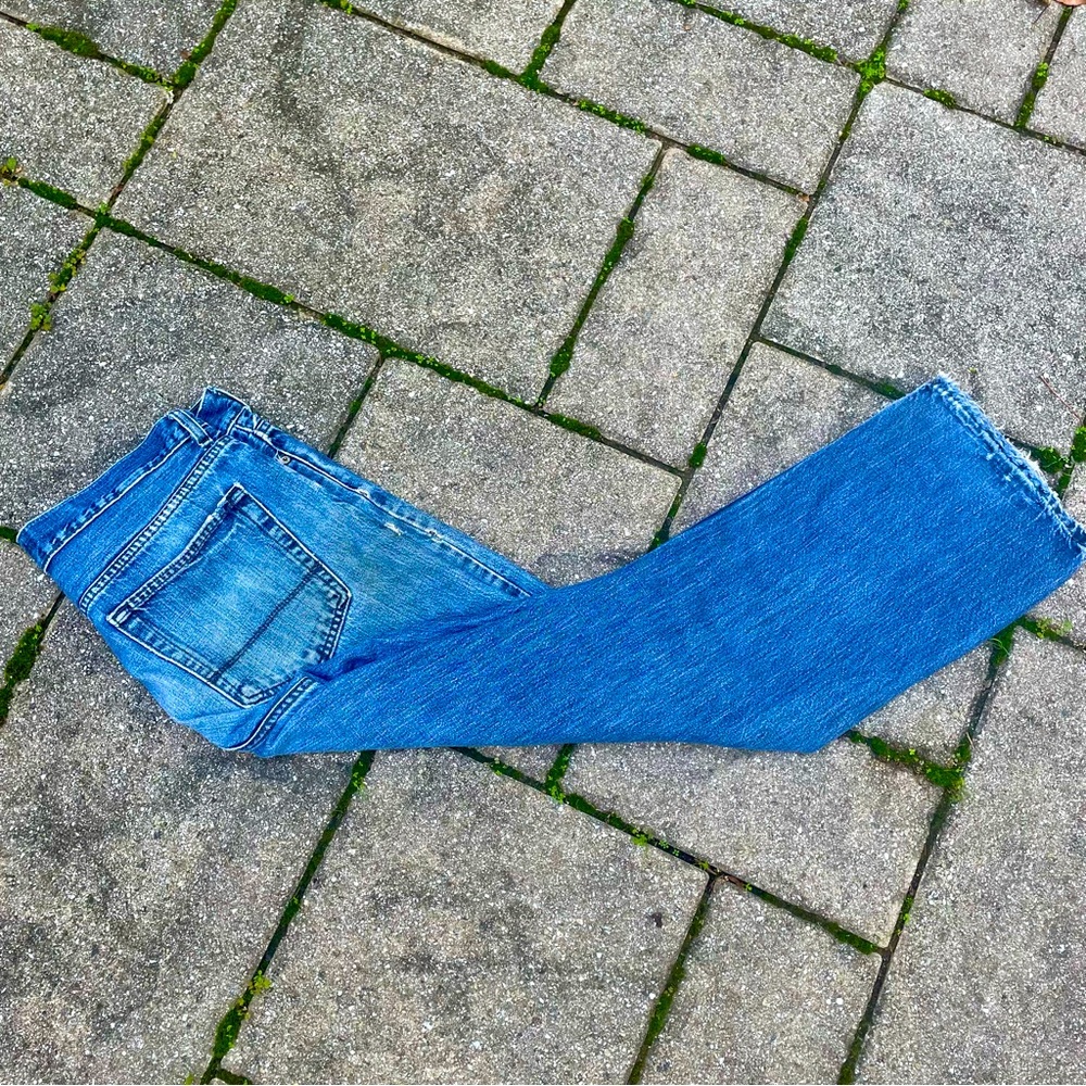 Old navy dark wash baggy jeans (34x30)